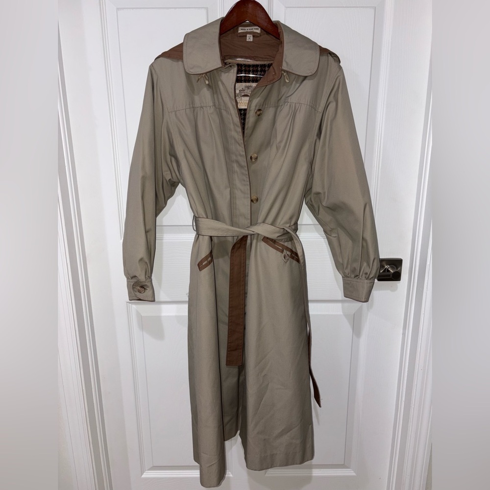 Vintage Windsor Bay Trench Coat Petite 16 Tan Belted Jacket Classic